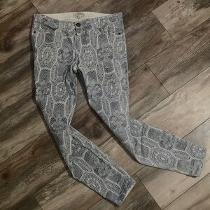 Current/Elliott The Ankle Skinny Crochet White & Gray Women’s Jeans Size 30